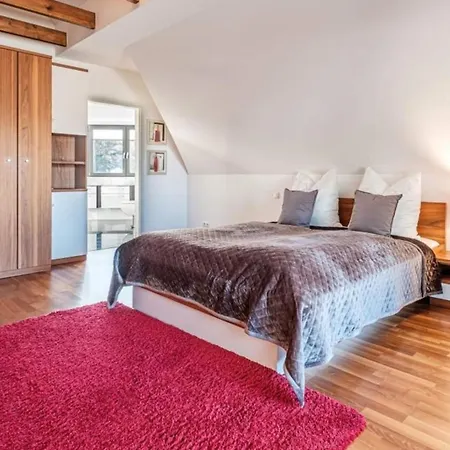 Kaufmannshof App 3 *